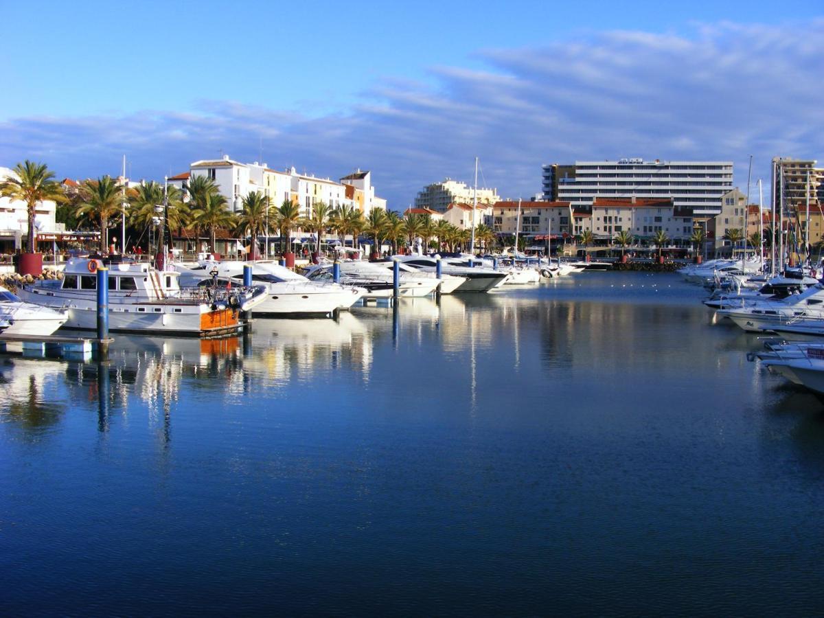 Beautiful 2-bed In Olhos De Agua Appartement *